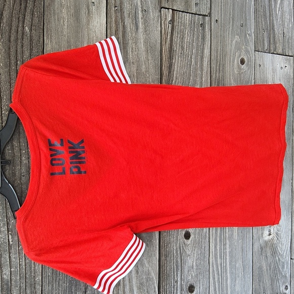 PINK Victoria's Secret red St. Louis cardinal t-shirt size Medium - Picture 3 of 6
